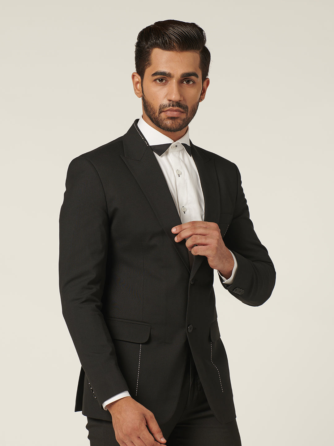 Omar Nihad Mr Erbil Gentleman's Club | Suit fashion, Wedding suits, Suits