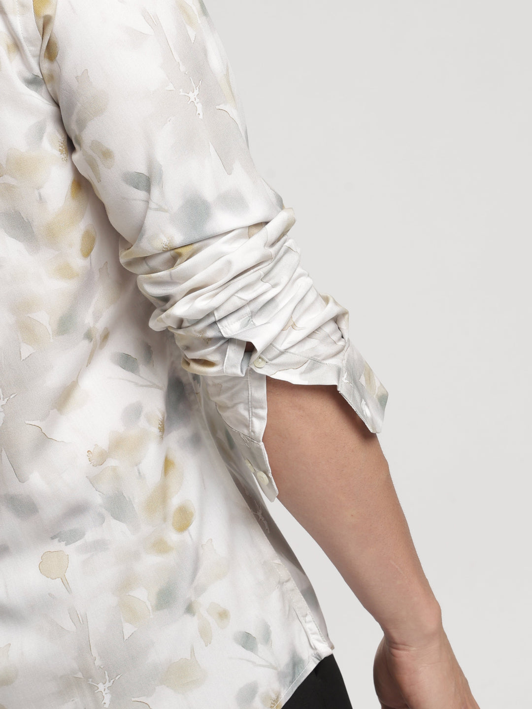 THE QUINTESSENTIAL SHIRT