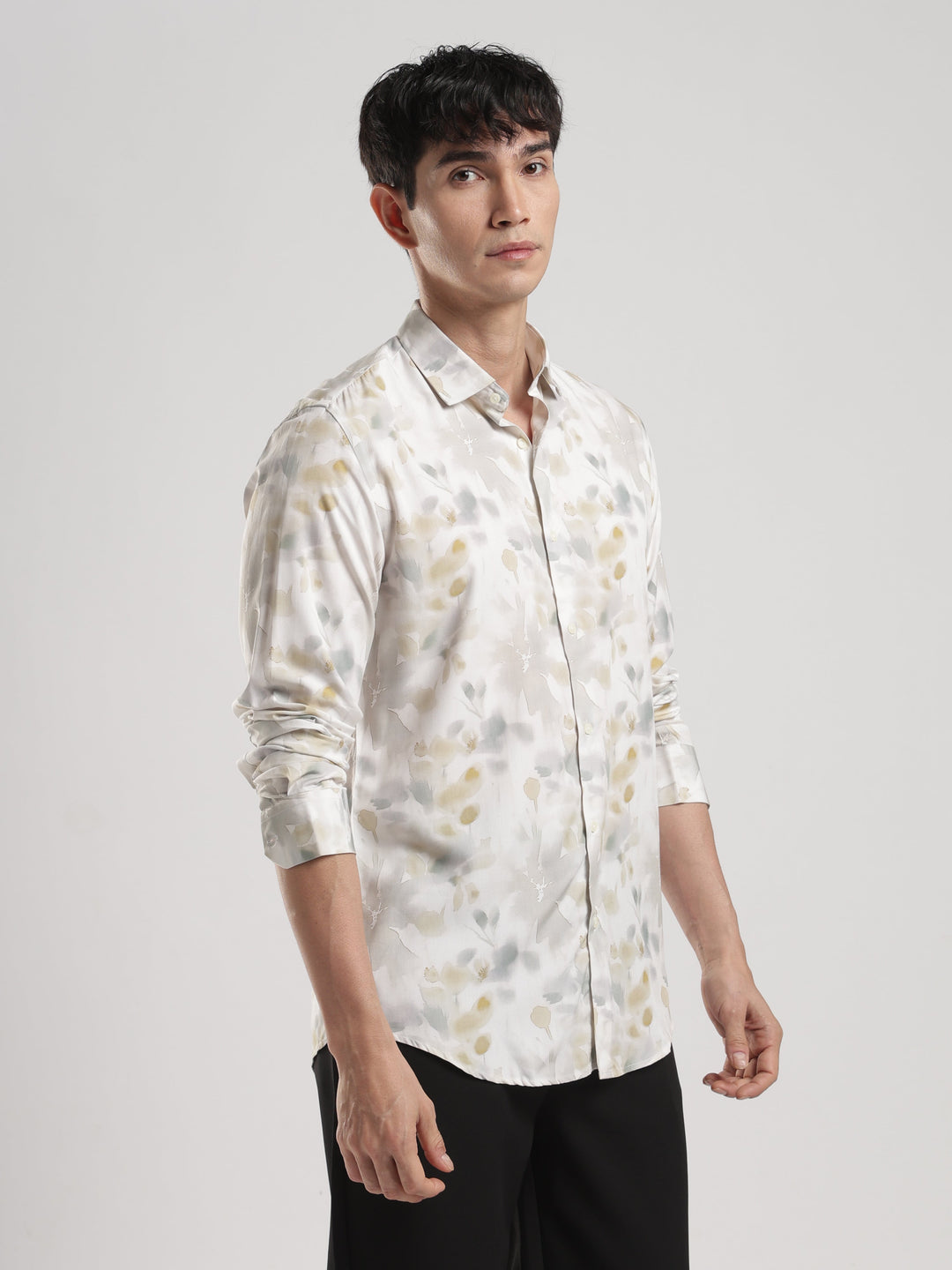 THE QUINTESSENTIAL SHIRT