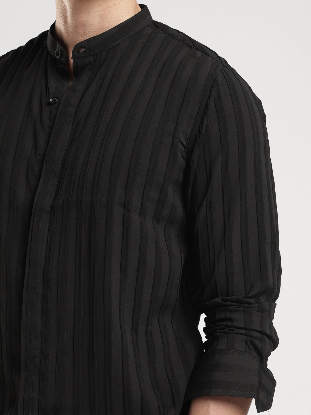 THE ONLY HUMAN BLACK MANDARIN COLLAR SHIRT