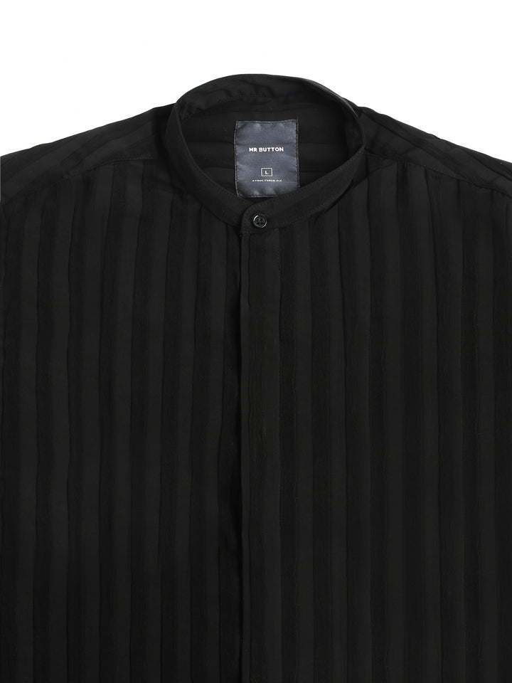 THE ONLY HUMAN BLACK MANDARIN COLLAR SHIRT