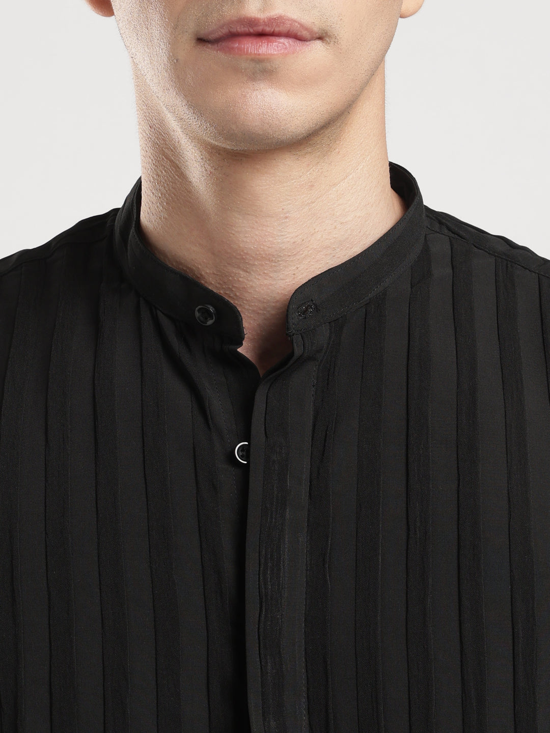 THE ONLY HUMAN BLACK MANDARIN COLLAR SHIRT
