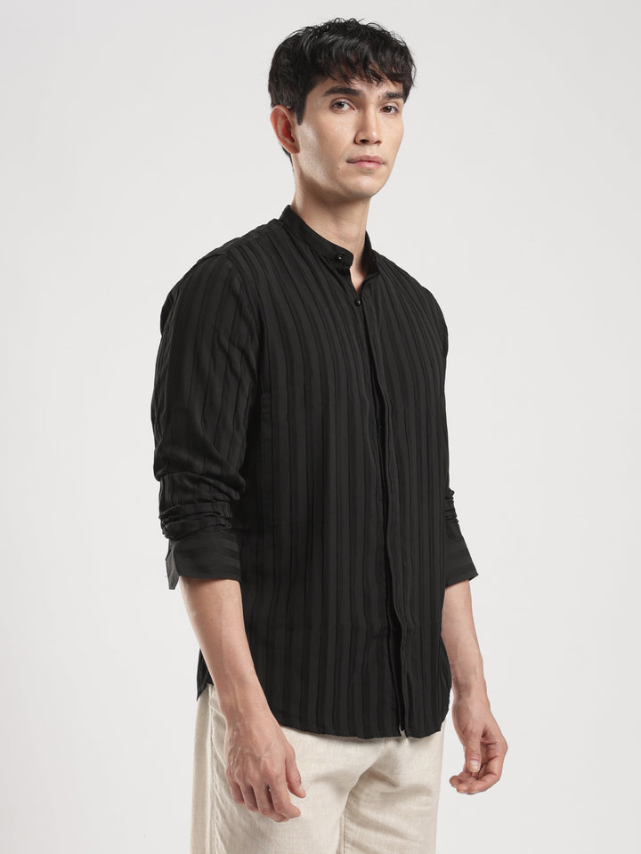 THE ONLY HUMAN BLACK MANDARIN COLLAR SHIRT