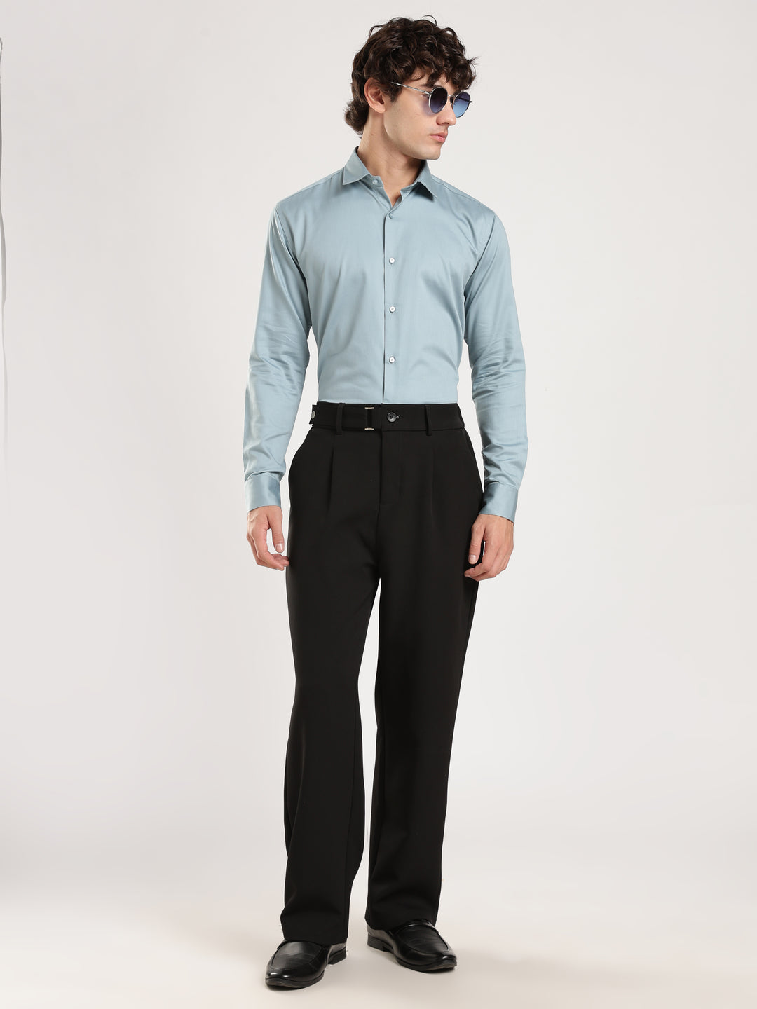 Blue Solid Slim Fit Formal Shirt