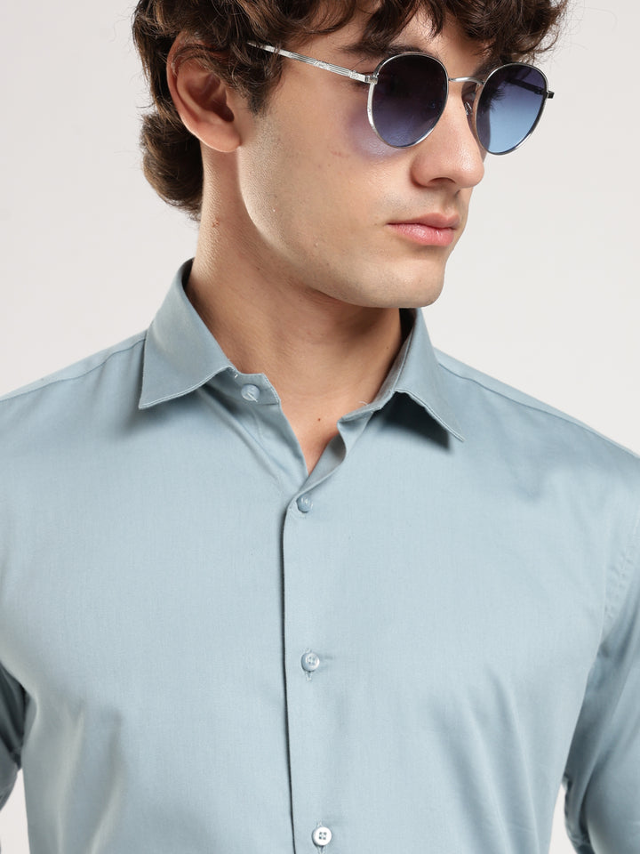 Blue Solid Slim Fit Formal Shirt