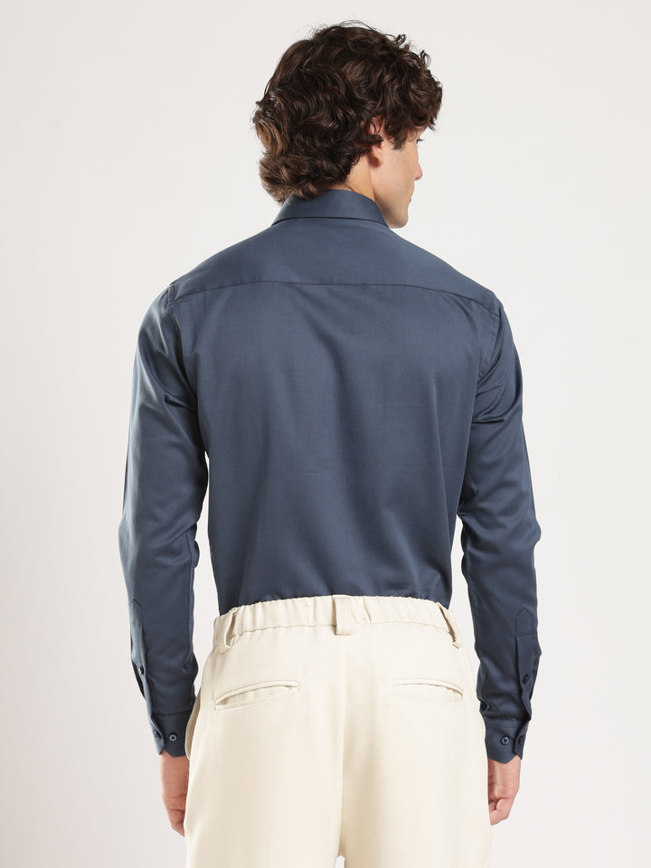 Navy Solid Slim Fit Formal Shirt
