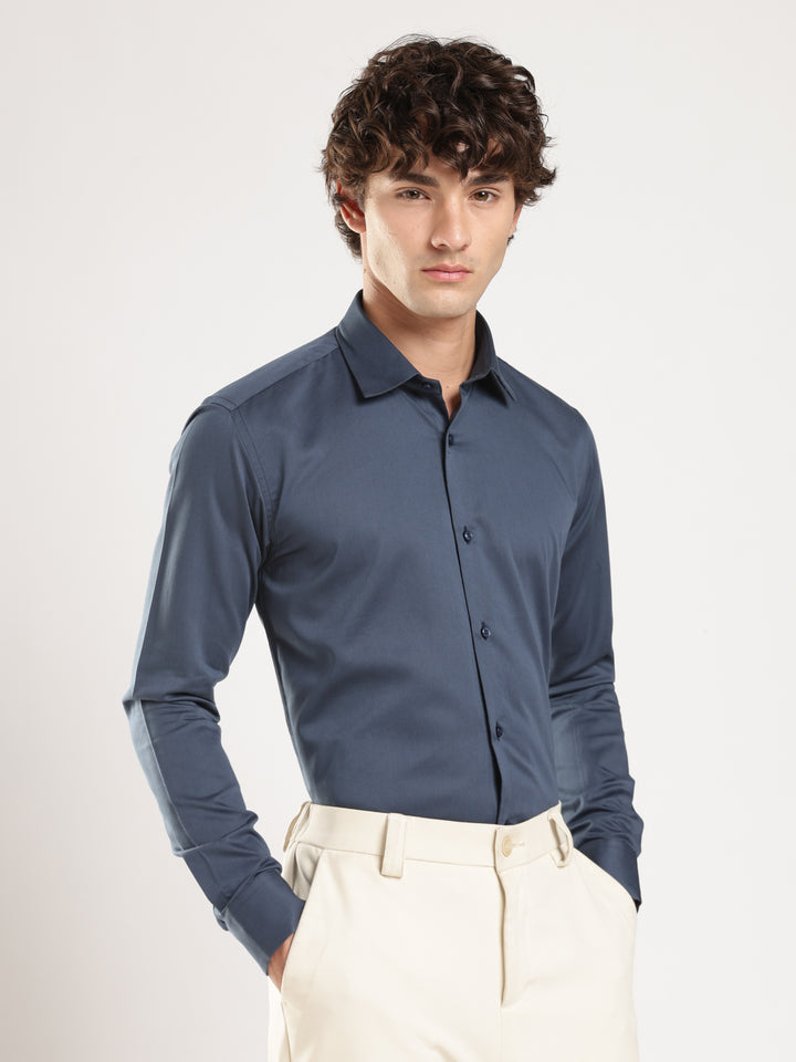 Navy Solid Slim Fit Formal Shirt