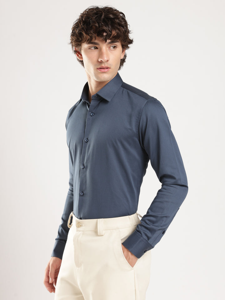 Navy Solid Slim Fit Formal Shirt