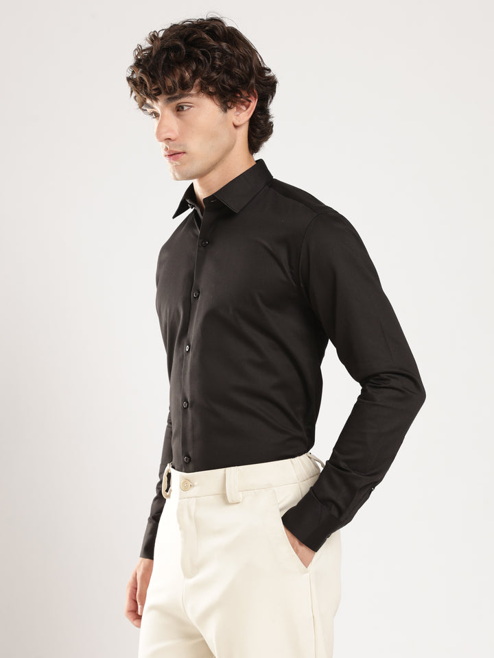 Black Solid Slim Fit Formal Shirt