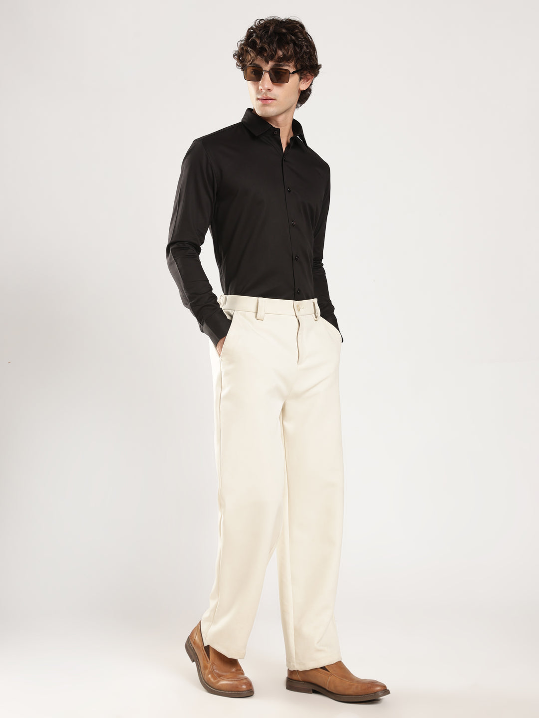 Black Solid Slim Fit Formal Shirt