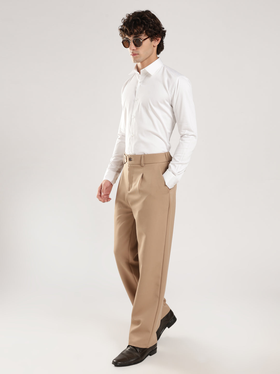 White Solid Slim Fit Formal Shirt