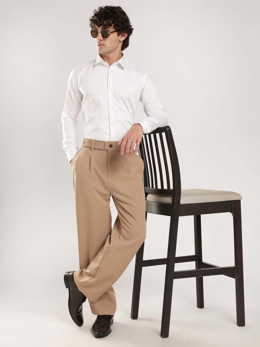 White Solid Slim Fit Formal Shirt