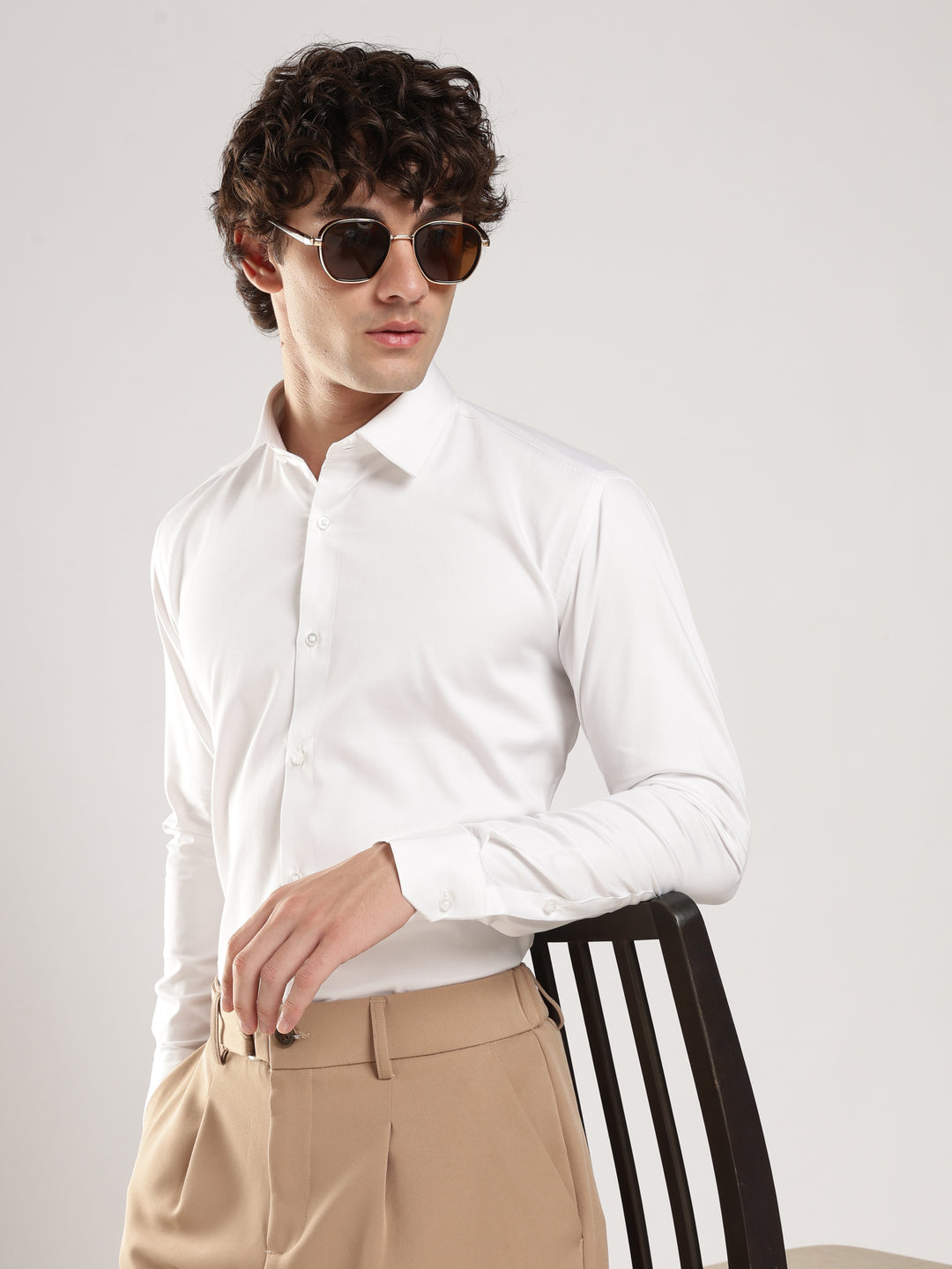 White Solid Slim Fit Formal Shirt