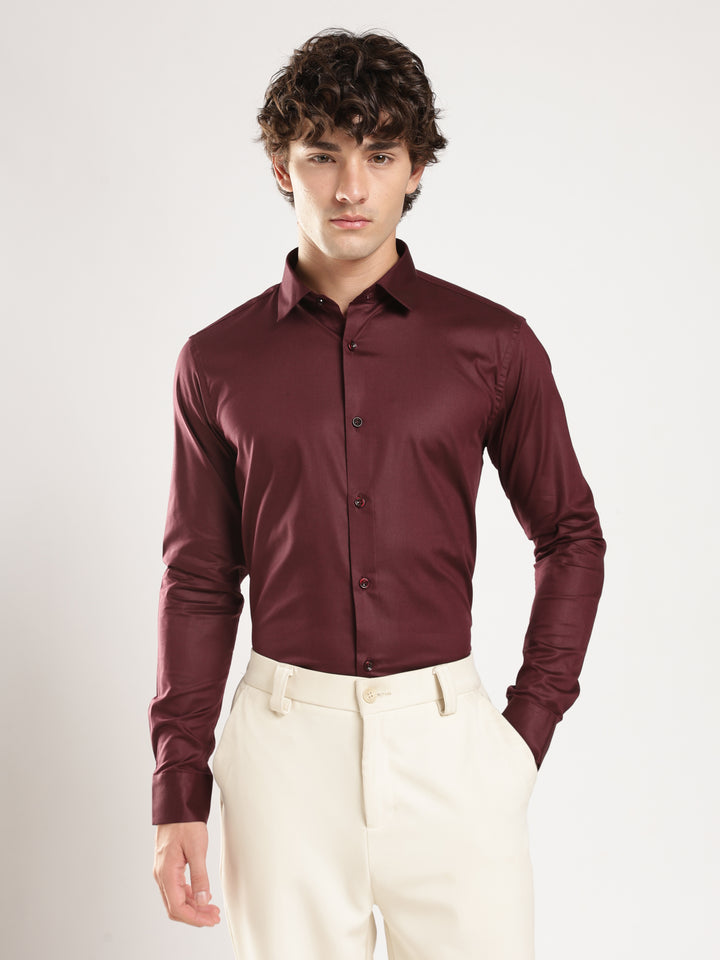 Wine Solid Slim Fit Formal Shirt