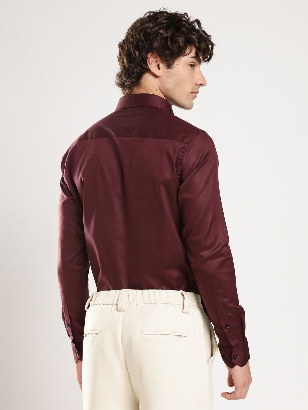 Wine Solid Slim Fit Formal Shirt
