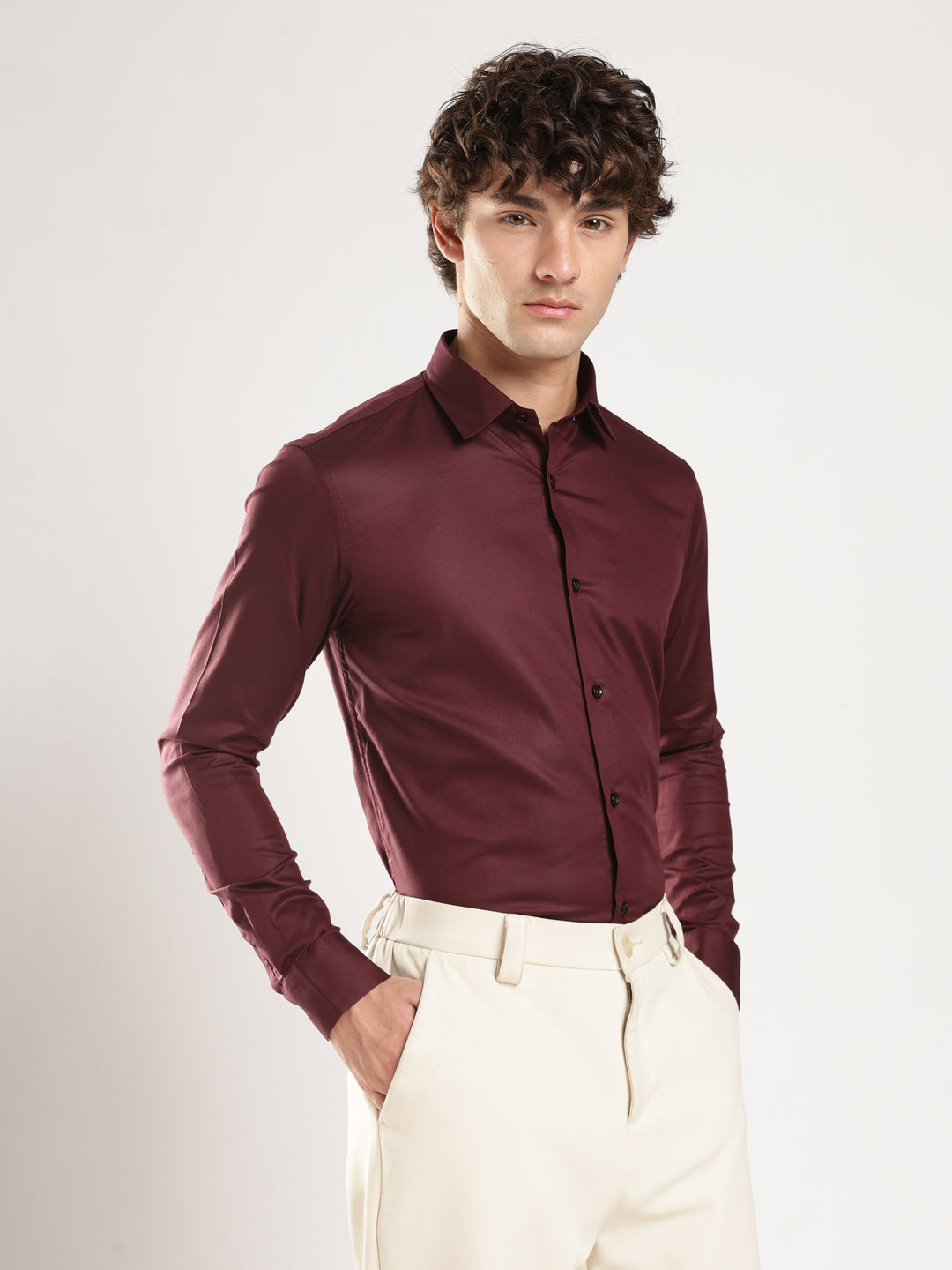 Wine Solid Slim Fit Formal Shirt