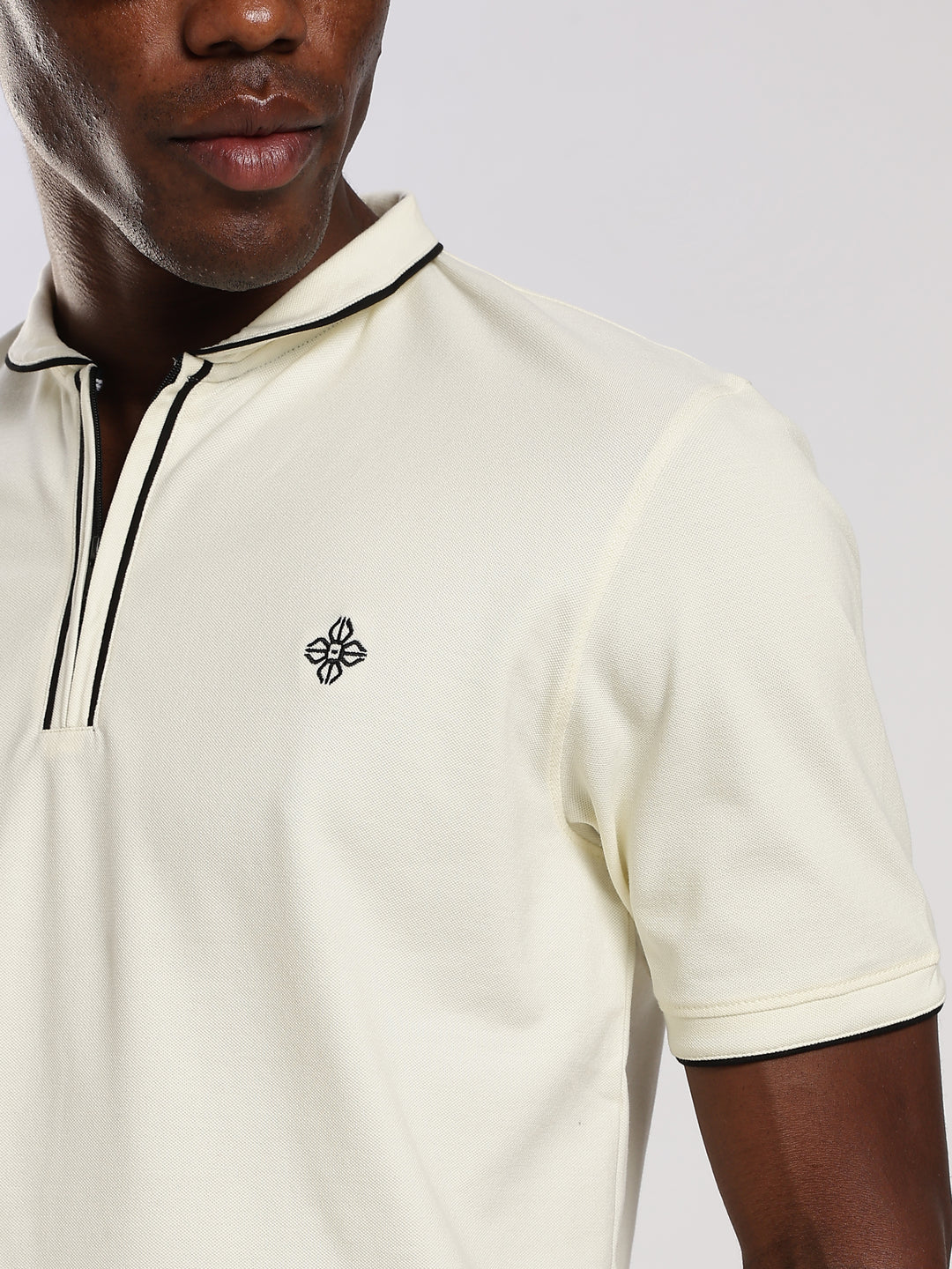 Off white Solid  Half Sleeve Polo T-Shirt