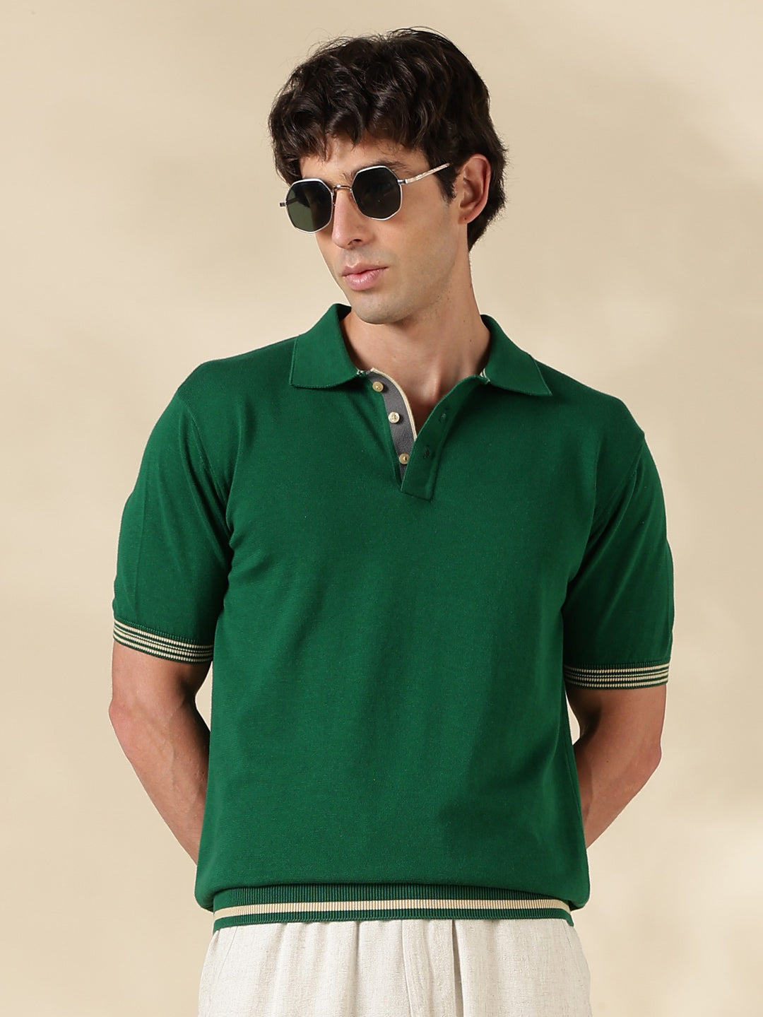 Green Solid Slim Fit Polo Collar Flat Knit T-Shirt