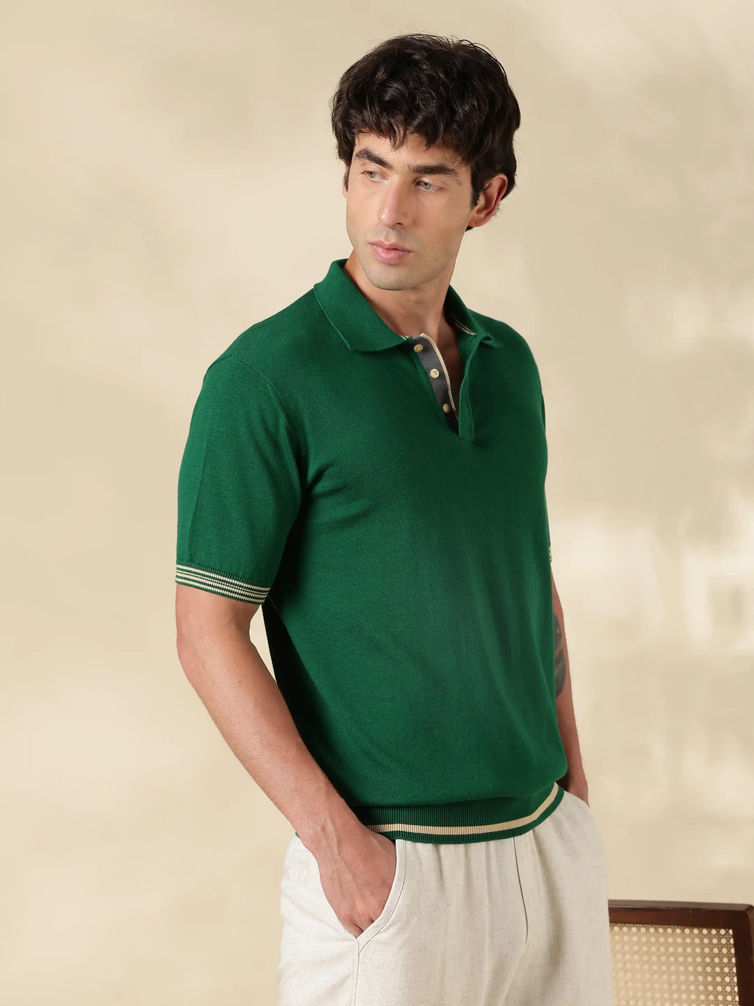Green Solid Slim Fit Flat Knit T-Shirt
