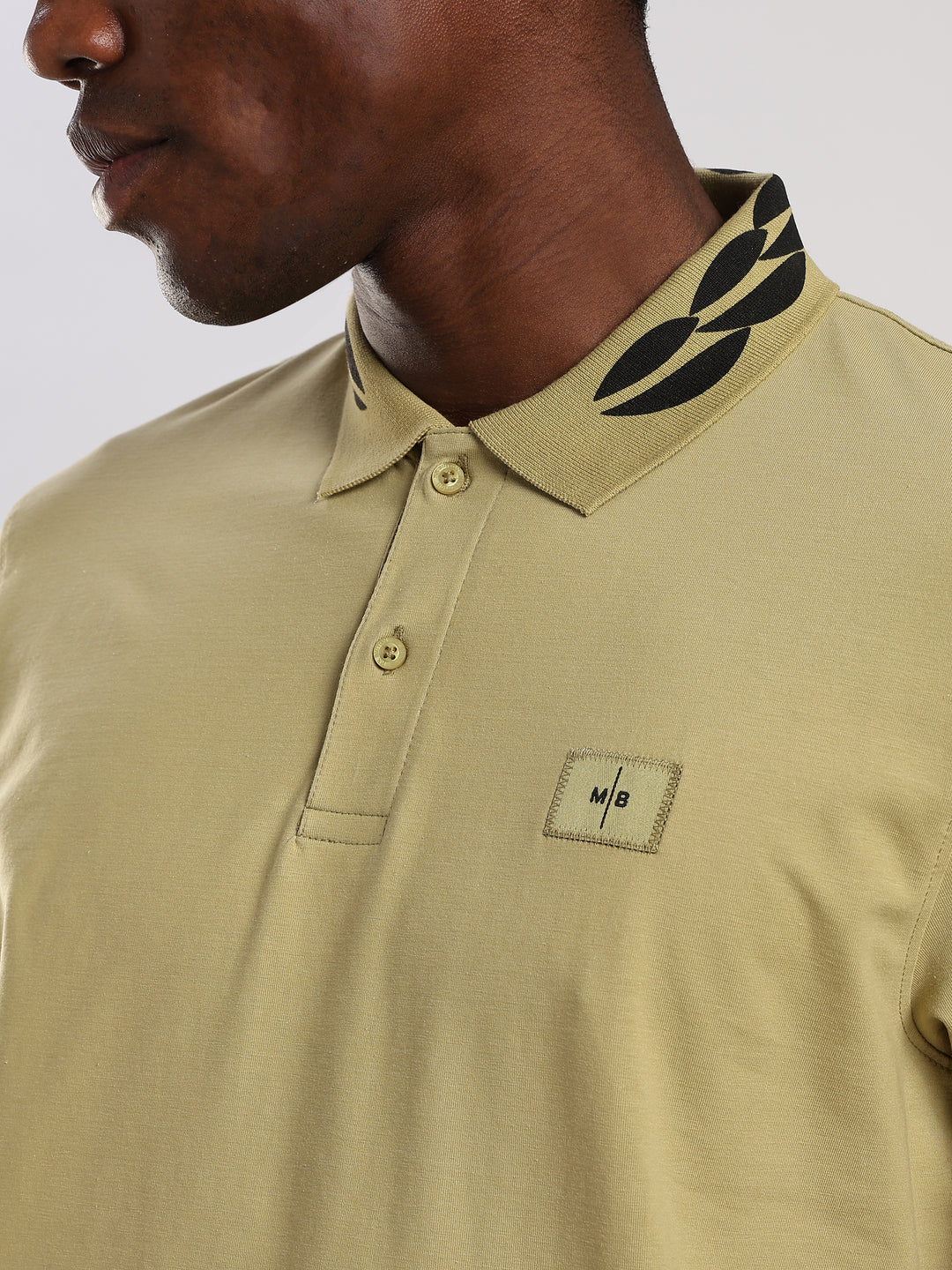 MINT  Solid  Regular Fit Polo T-Shirt