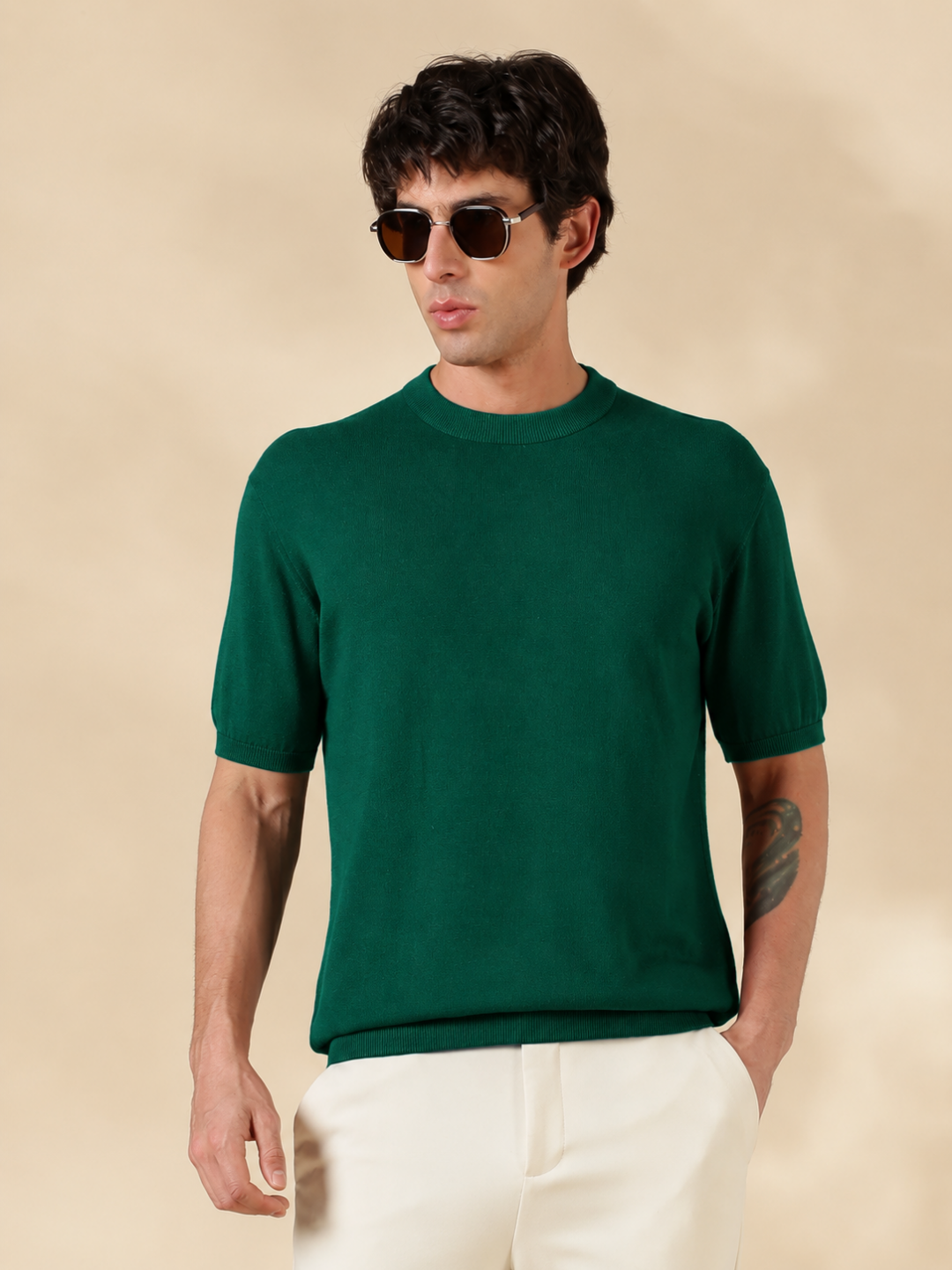 Green Solid Slim Fit Round Neck Flat Knit T-Shirt