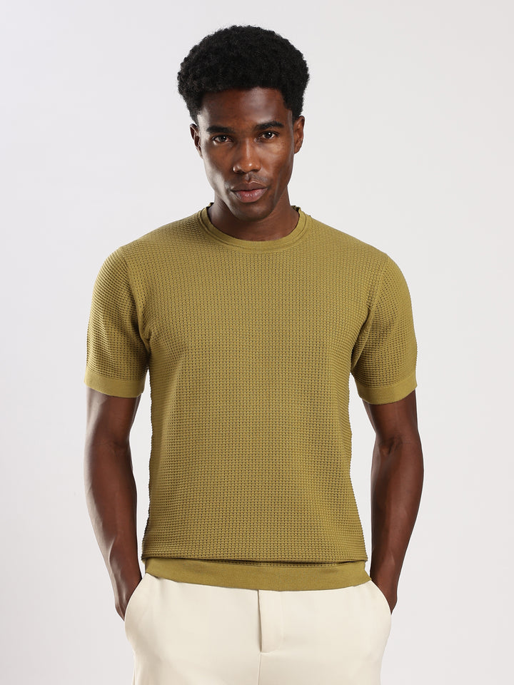 Y Green Textured Regular Fit Round Neck Flat Knit T-Shirt