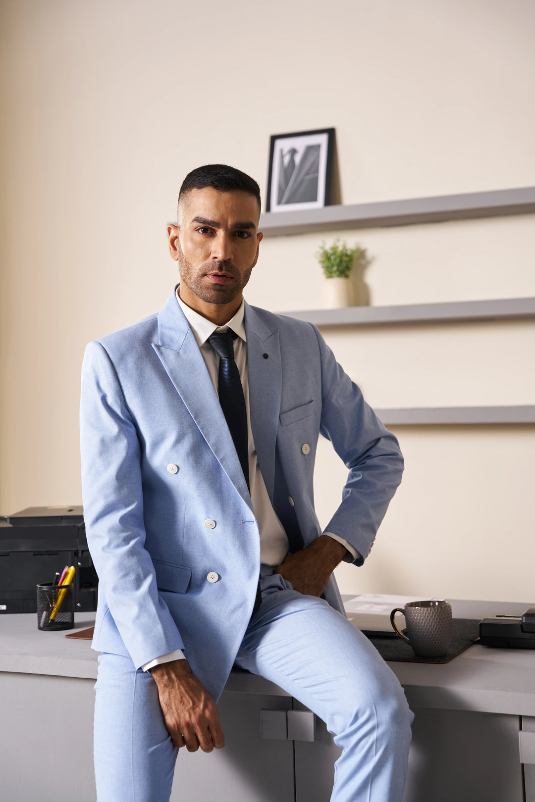Blue Solid Slim Fit Lapel Collar Double Breasted Causal Blazer